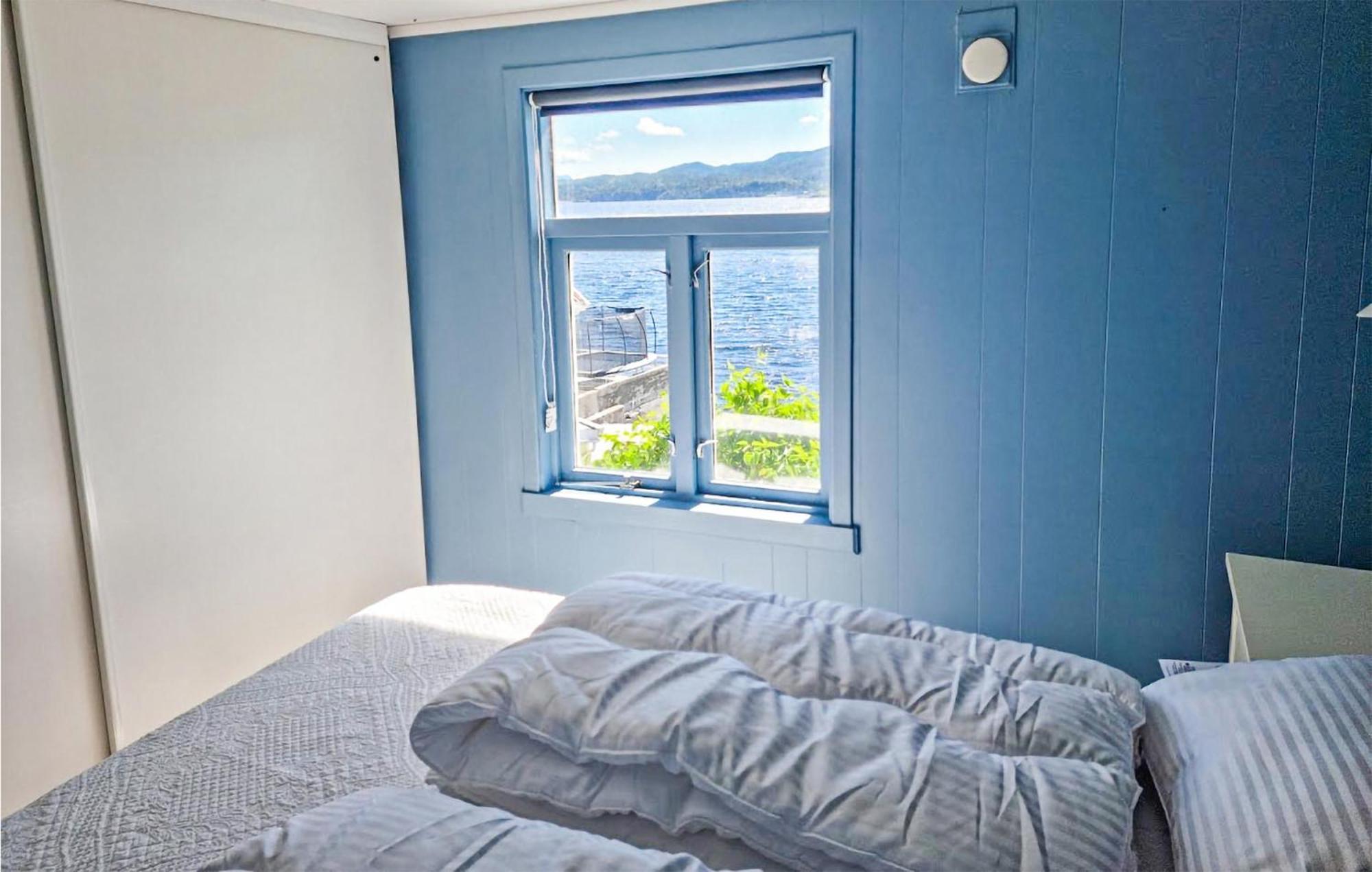 Awesome Home In Kristiansund With House Sea View Extérieur photo